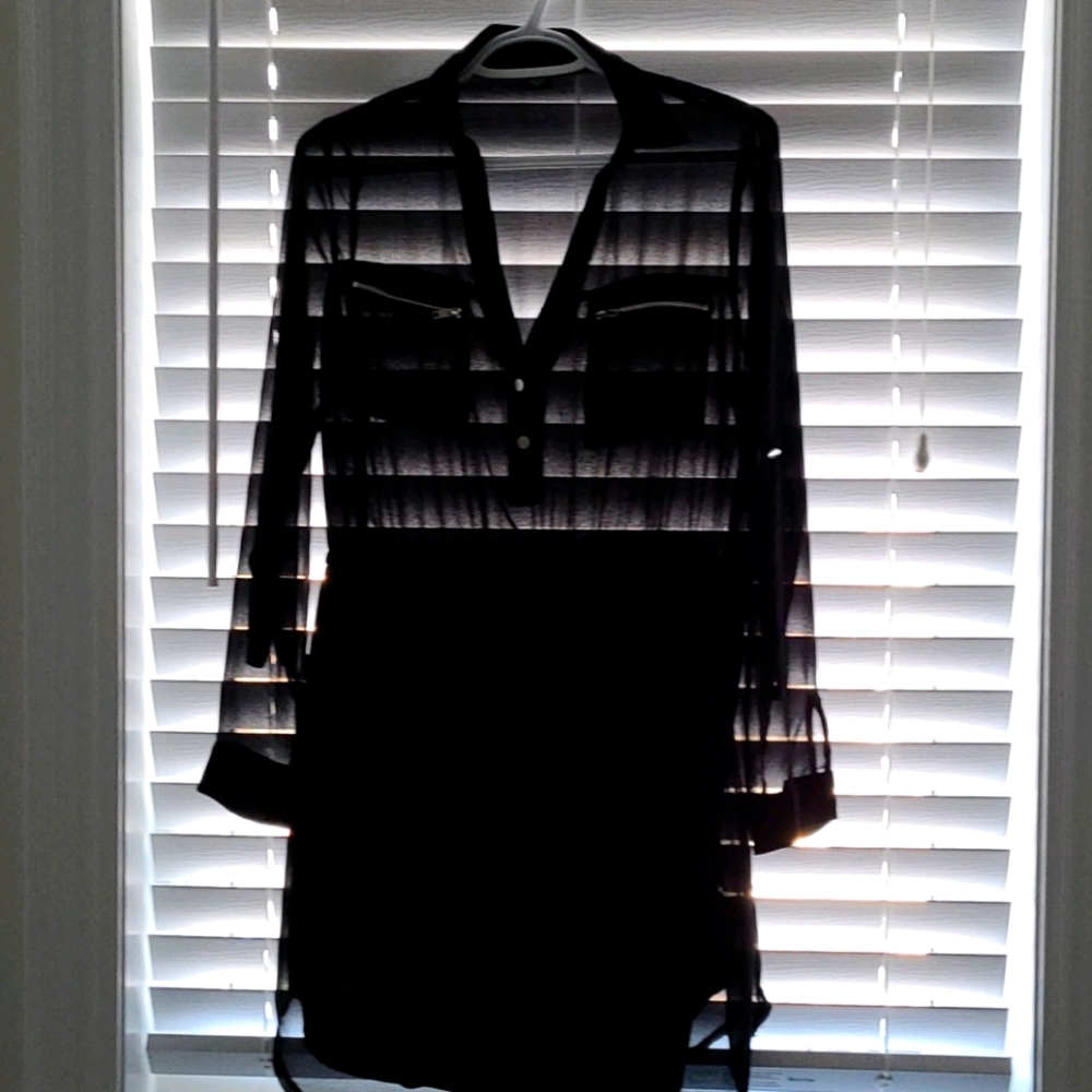 Elegant Casual black dress.